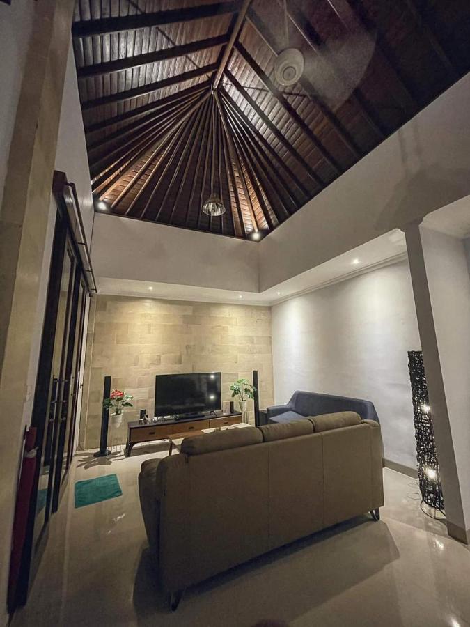 Villa Akmali Canggu - 2 Bedrooms מראה חיצוני תמונה